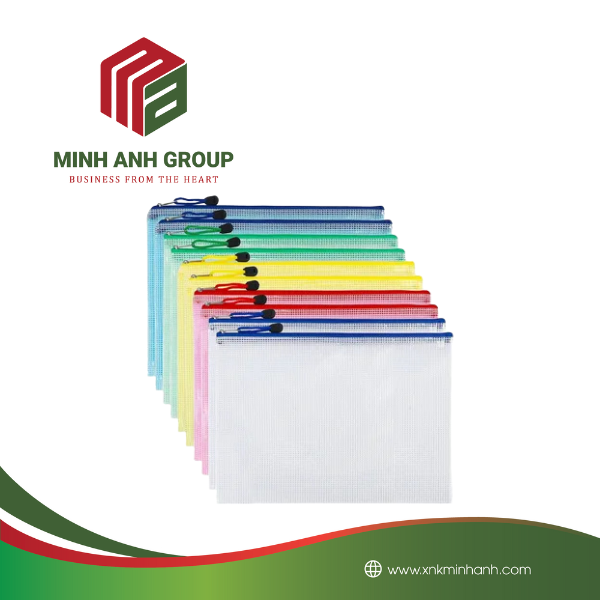 Traveling Light: The Role of Mesh Zipper Bags